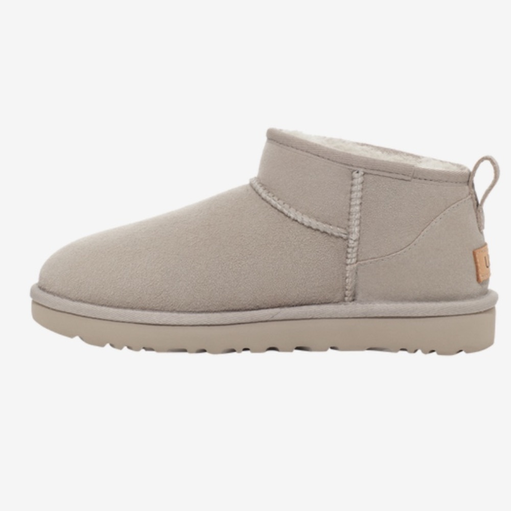 Brand new in box UGG Classic Ultra Mini- Goat. Ships out same or next day! - Picture 6 of 16